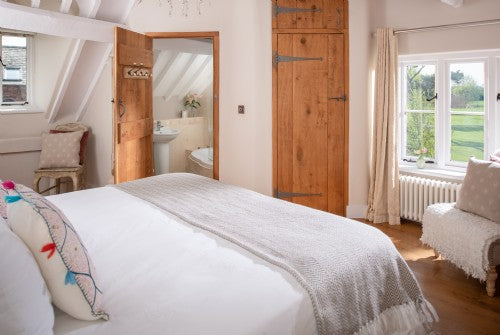 Reading retreat - Bedroom 2