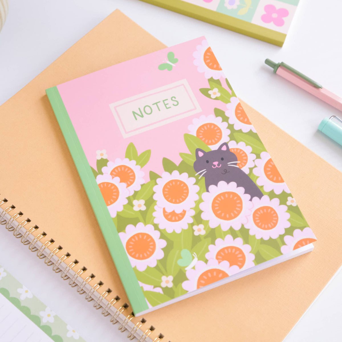 Cat & Flowers Notebook – A5 Journal with 80 Lined Pages