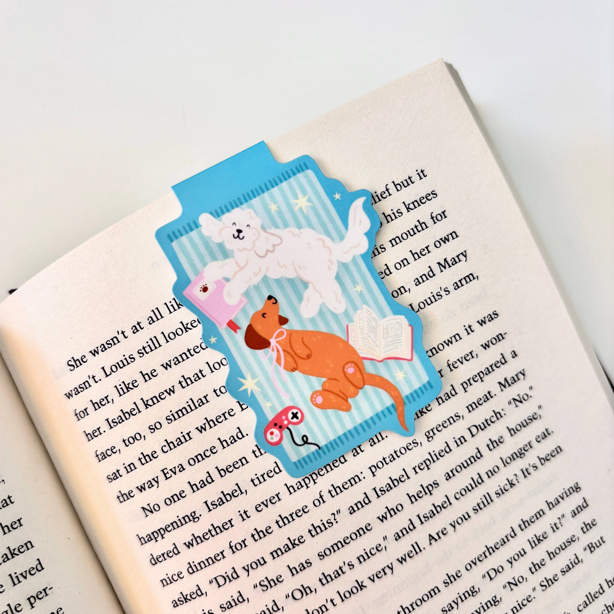 Cosy Dogs Magnetic Bookmark - Cute Dog Literary Gift